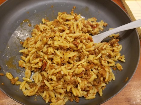 Orzo Pasta Bolognese 1/2 pouch