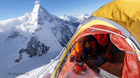 Fredrik Strang's tent life on k2 2017